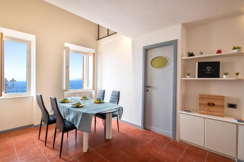Panoramic Bastioni Sea View Apartamento Alghero Exterior foto