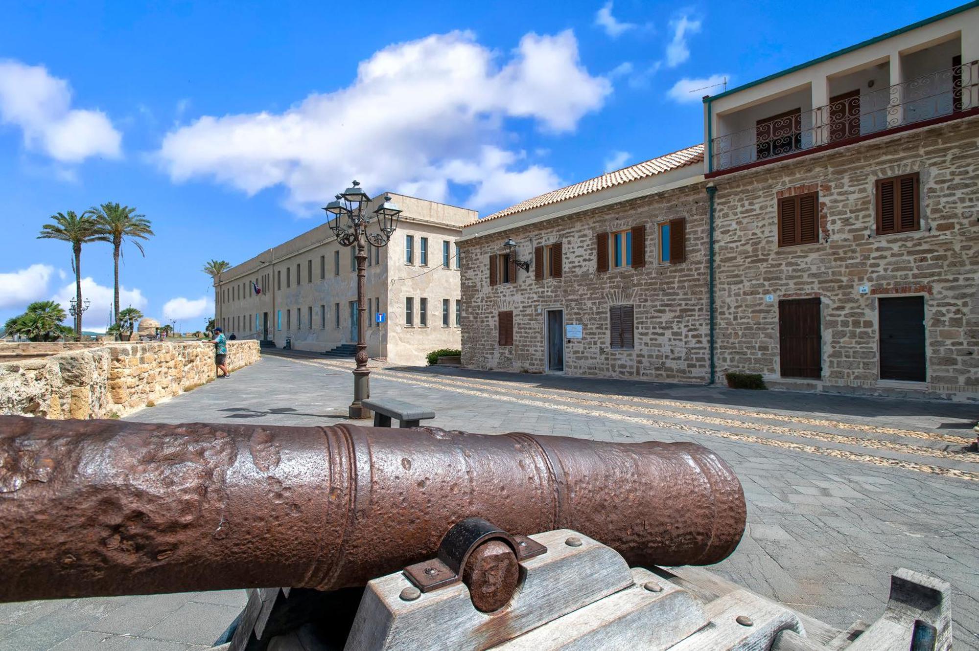 Panoramic Bastioni Sea View Apartamento Alghero Exterior foto