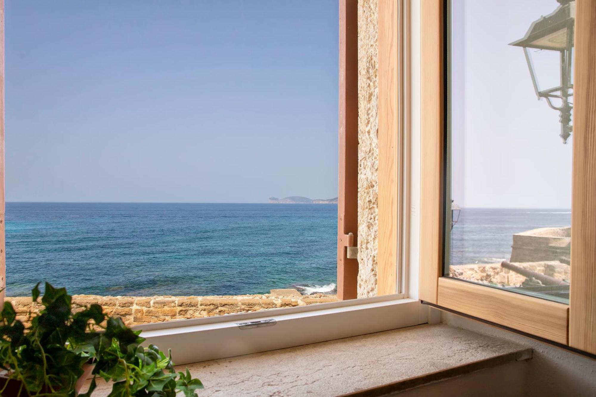 Panoramic Bastioni Sea View Apartamento Alghero Quarto foto